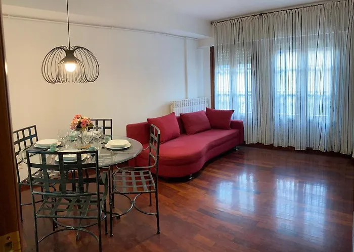 El Temple-casco Historico De * 萨拉戈萨